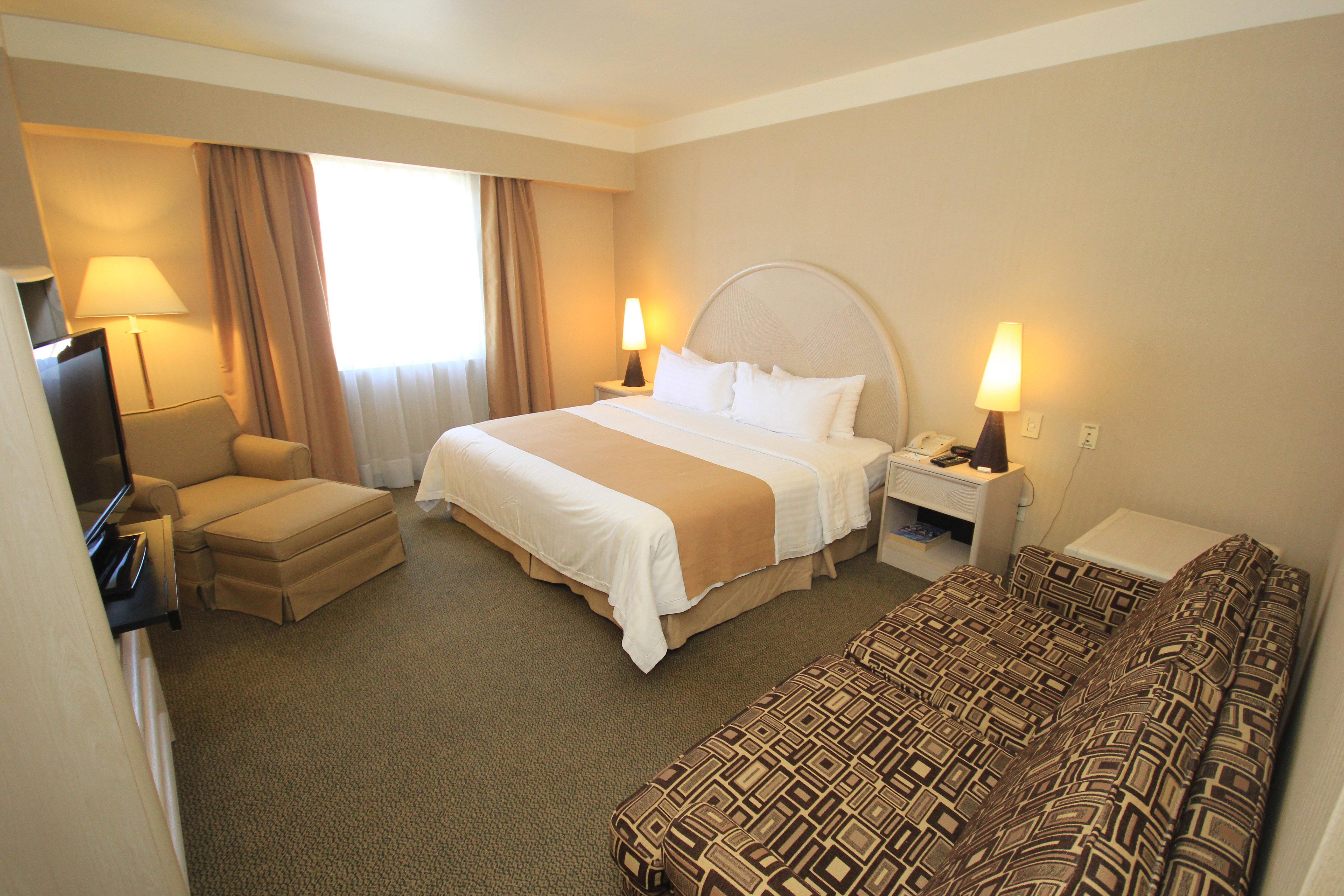 Holiday Inn Leon-Convention Center By Ihg Exterior foto